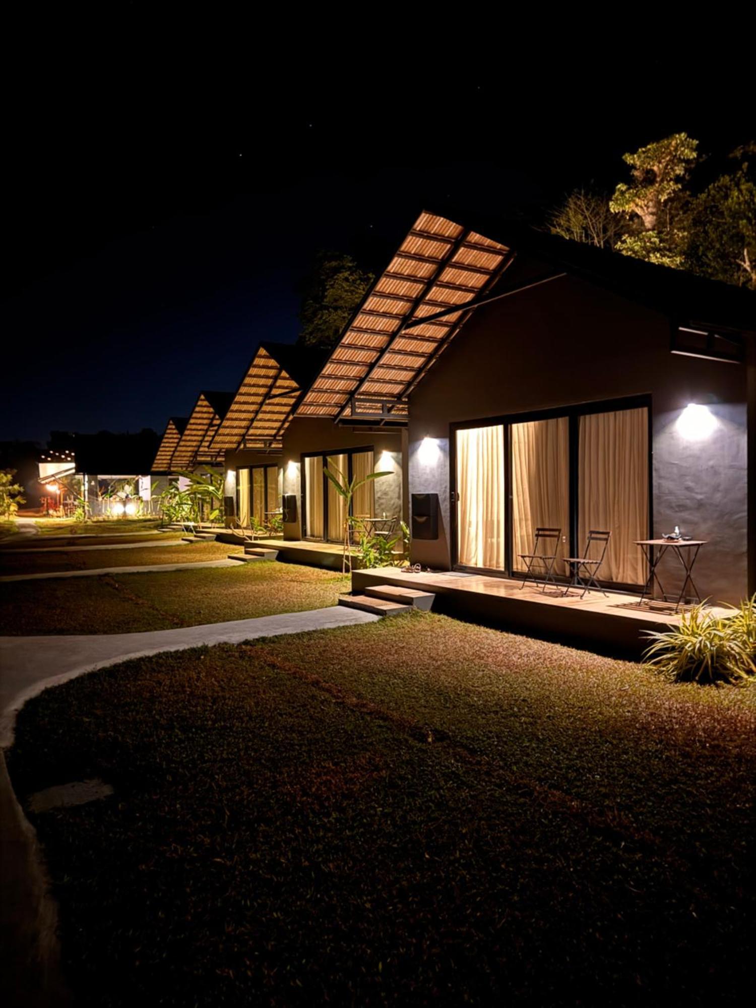 Bendheka - Cliff Front Cottages Coorg Gonikoppal Esterno foto